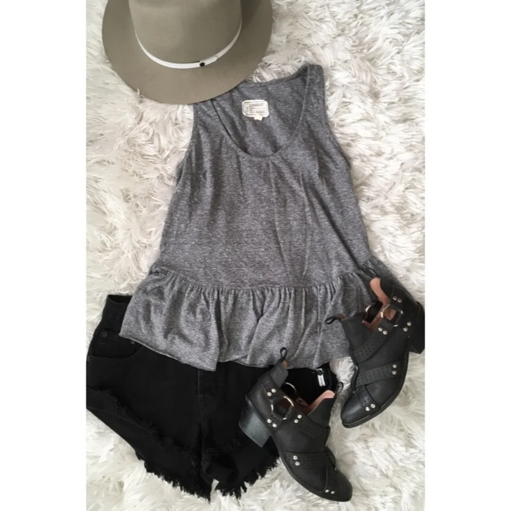 Current Elliot Ruffle Tank - Picture 2 of 5